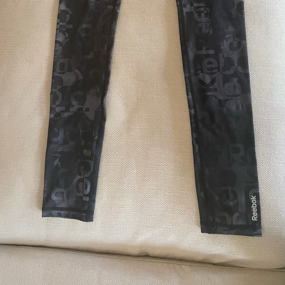 Reebok Skinny Sport Mid-Rise Training Leggings - Picture 4 of 5